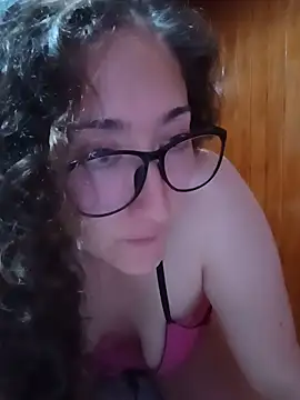 Snapshot of _sweetdelight_ chatting on June 2, 2026, 4:14 am sweetdelight online show from June 2, 2026, 4:14 am