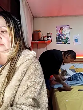 Snapshot of maijack25 chatting on November 21, 2025, 12:43 am maijack25 online show from November 21, 2025, 12:43 am