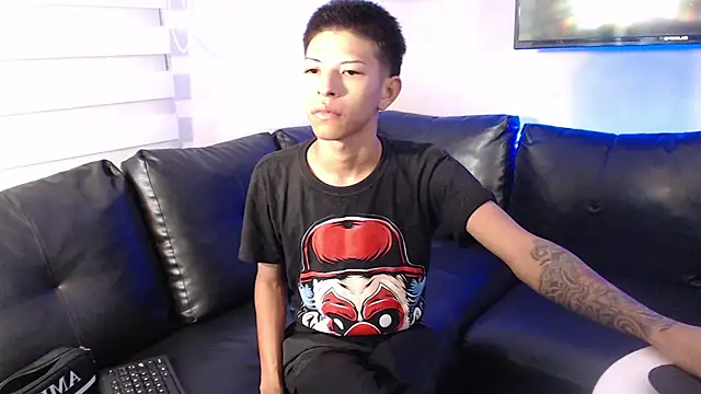 Tessachains 2  online show from January 13, 2026, 4:01 pm