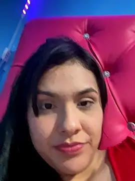 Chiquinquira3 online show from November 21, 2025, 5:50 am