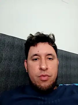 Emanuel00 - online show from November 19, 2025, 4:07 pm