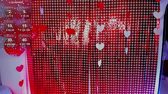 Snapshot of _hanna_sky chatting on February 14, 2026, 12:24 pm hanna sky online show from February 14, 2026, 12:24 pm