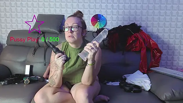 JadeStarUK online show from March 11, 2026, 11:44 pm