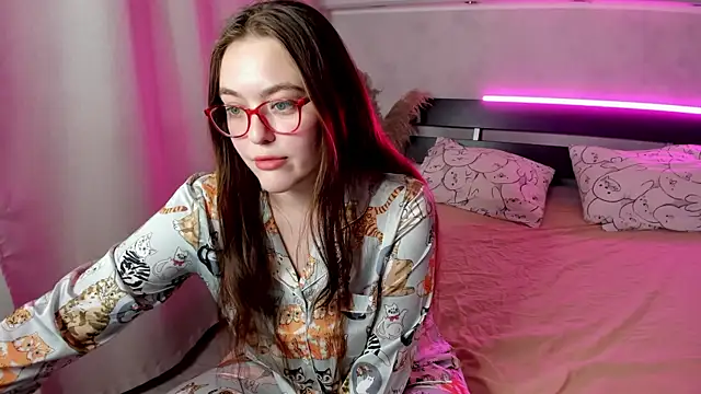 Mersedes Rosso online show from November 18, 2025, 9:14 am