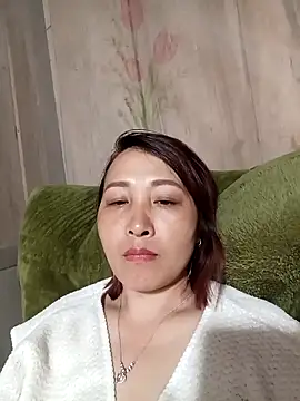 Snapshot of Missa-kute20 chatting on March 2, 2026, 6:14 am Missa-kute20 online show from March 2, 2026, 6:14 am