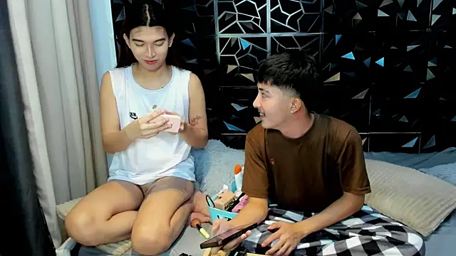 Urloverhardcock online show from April 29, 2026, 5:30 pm
