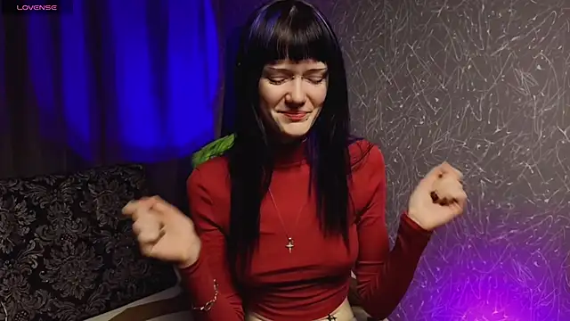 Snapshot of RoxyMetall chatting on November 27, 2025, 6:54 pm RoxyMetall online show from November 27, 2025, 6:54 pm