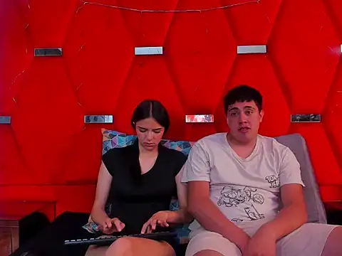 Emmaanddarling online show from November 24, 2025, 12:27 pm