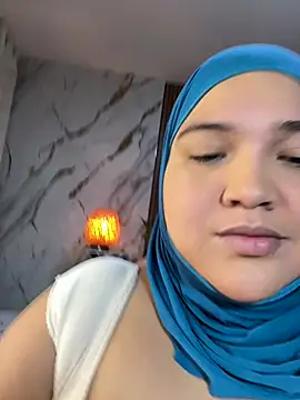 Snapshot of sweetmuslim01 chatting on July 8, 2026, 1:54 am sweetmuslim01 online show from July 8, 2026, 1:54 am