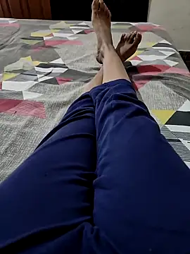 iiseemasingh online show from November 16, 2025, 6:30 am