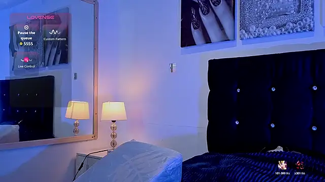 Un Sluttyy online show from March 3, 2026, 11:49 am