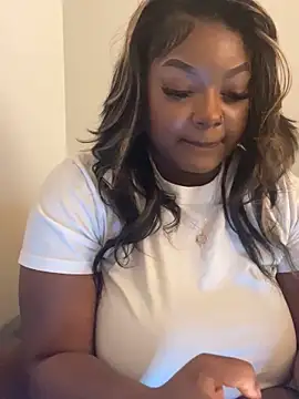 Fxncymuse online show from March 15, 2026, 2:34 pm