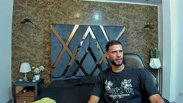 Snapshot of Jacob_Benelli chatting on February 9, 2026, 11:20 pm Jacob Benelli online show from February 9, 2026, 11:20 pm