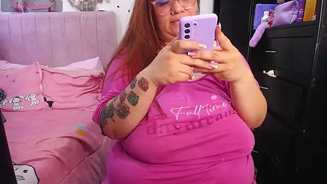 kattybbwbigboobs  online show from April 17, 2026, 8:01 pm