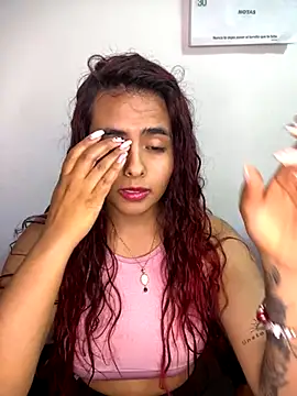 aprilrussell  online show from November 19, 2025, 3:17 am