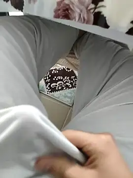 Ahmettutuk183 online show from November 7, 2025, 9:15 pm