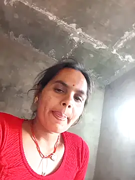 CUTE V SEXY online show from November 14, 2025, 5:50 am