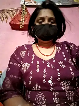 Snapshot of Janhvi_bhabhi_ji chatting on April 15, 2026, 10:43 pm Janhvi bhabhi ji online show from April 15, 2026, 10:43 pm