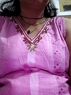 Snapshot of Piya_Bakshi chatting on April 28, 2026, 2:44 pm Piya Bakshi online show from April 28, 2026, 2:44 pm