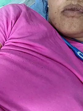 Snapshot of Piya_Bakshi chatting on May 25, 2026, 3:01 am Piya Bakshi online show from May 25, 2026, 3:01 am