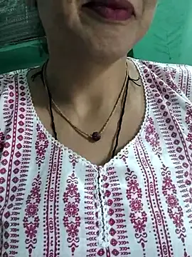 Snapshot of Piya_Bakshi chatting on May 29, 2026, 5:16 am Piya Bakshi online show from May 29, 2026, 5:16 am