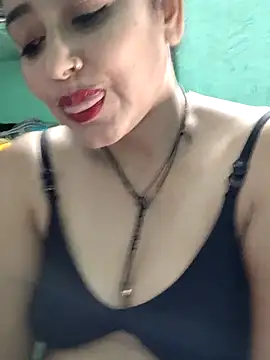 Snapshot of Piya_Bakshi chatting on June 7, 2026, 7:01 am Piya Bakshi online show from June 7, 2026, 7:01 am