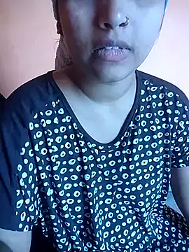 Snapshot of Sexy_Divya__ chatting on May 18, 2026, 5:35 am Sexy Divya online show from May 18, 2026, 5:35 am