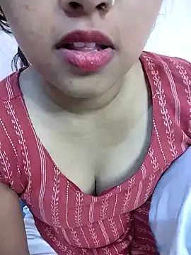 Snapshot of Sexy_Divya__ chatting on May 25, 2026, 5:13 am Sexy Divya online show from May 25, 2026, 5:13 am