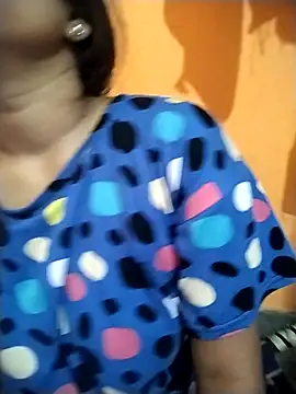 Snapshot of Sexy_Divya__ chatting on June 17, 2026, 12:24 am Sexy Divya online show from June 17, 2026, 12:24 am