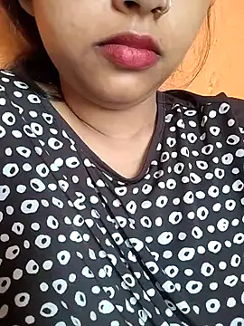 Snapshot of Sexy_Divya__ chatting on June 19, 2026, 1:21 am Sexy Divya online show from June 19, 2026, 1:21 am