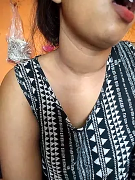 Snapshot of Sexy_Divya__ chatting on June 25, 2026, 1:27 am Sexy Divya online show from June 25, 2026, 1:27 am