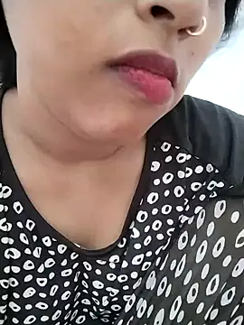 Snapshot of Sexy_Divya__ chatting on August 2, 2026, 5:50 am Sexy Divya online show from August 2, 2026, 5:50 am