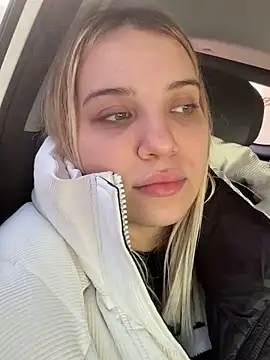 KilianaNoir online show from March 13, 2026, 6:20 am