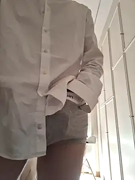 CuteDaddy92 online show from April 15, 2026, 12:34 pm