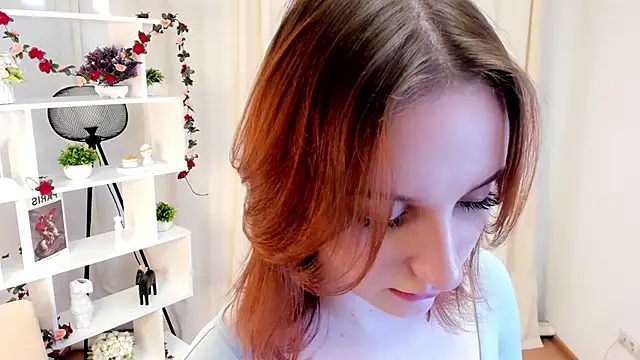 OpheliaSalotti online show from November 8, 2025, 7:41 am