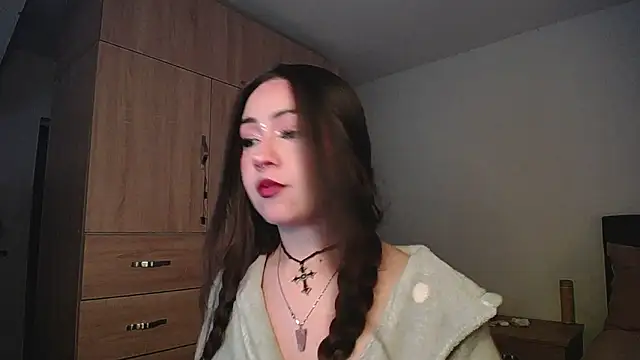  Pariiss online show from March 21, 2026, 8:01 pm