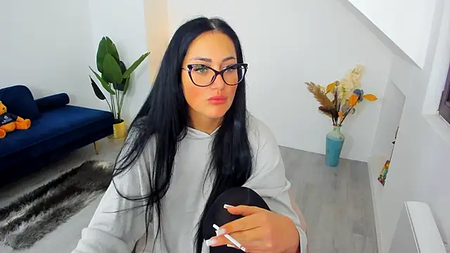 AnyaEvy online show from March 7, 2026, 4:20 am