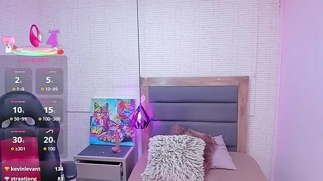 Snapshot of IRENNEBLAZER chatting on February 28, 2026, 12:44 am IRENNEBLAZER online show from February 28, 2026, 12:44 am