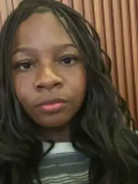 Snapshot of Dina_moss chatting on November 12, 2025, 10:30 pm Dina moss online show from November 12, 2025, 10:30 pm