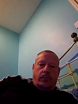 Snapshot of Tyson120 chatting on April 24, 2026, 10:45 pm Tyson120 online show from April 24, 2026, 10:45 pm