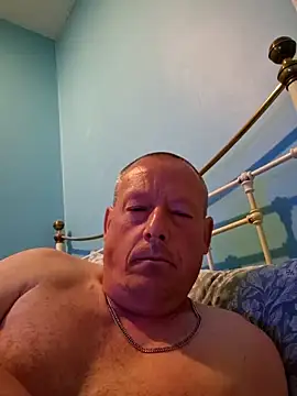 Snapshot of Tyson120 chatting on May 16, 2026, 12:29 am Tyson120 online show from May 16, 2026, 12:29 am
