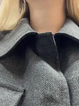 SashaCatt online show from November 10, 2025, 7:51 am