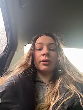 SashaCatt online show from March 16, 2026, 8:40 am