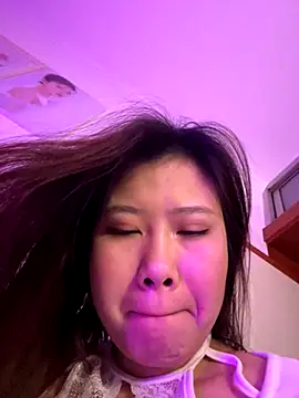 xoxo7799 online show from December 5, 2025, 4:58 pm