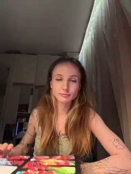 oceaneyes lilu online show from November 13, 2025, 10:08 pm