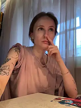 oceaneyes lilu online show from November 30, 2025, 12:20 pm