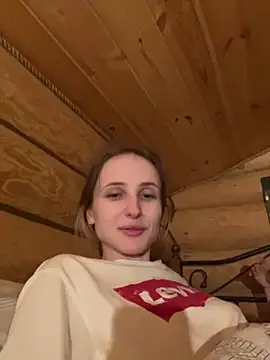 oceaneyes lilu online show from December 1, 2025, 11:21 pm