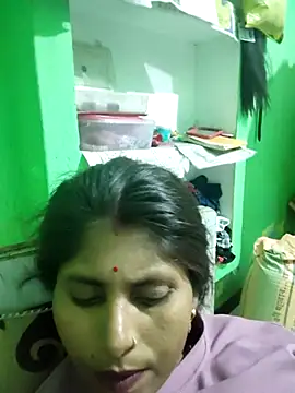 Snapshot of Maya_mohni chatting on April 25, 2026, 1:25 pm Maya mohni online show from April 25, 2026, 1:25 pm