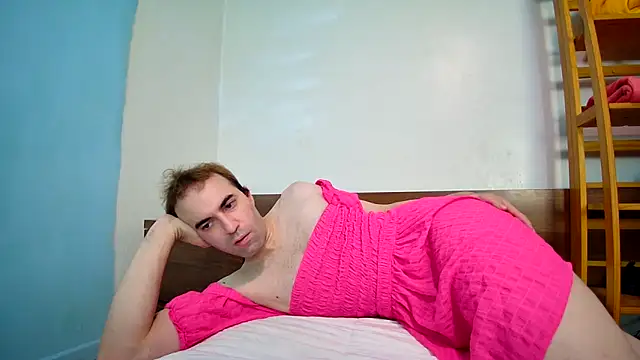 Snapshot of albertpassive chatting on June 10, 2026, 5:23 pm albertpassive online show from June 10, 2026, 5:23 pm