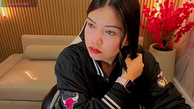 Snapshot of venus_velvet_tp chatting on March 28, 2026, 1:33 pm venus velvet tp online show from March 28, 2026, 1:33 pm